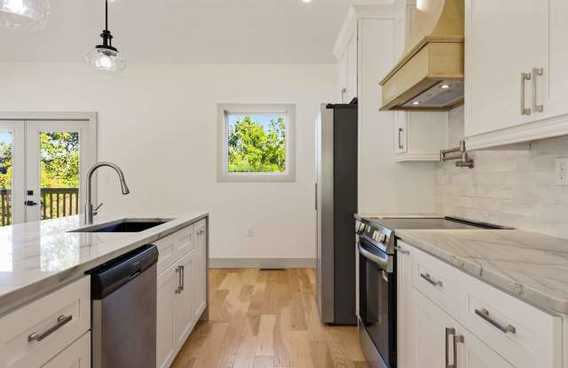 396 Pheasant View Gallery 3