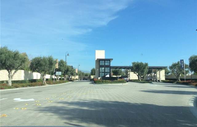 74 Cartwheel - 74 Cartwheel, Irvine, CA 92618