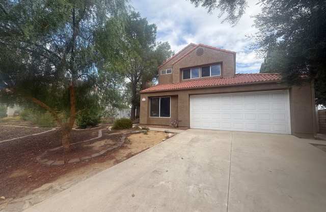 West Palmdale 4 Bedroom + 3 Bathroom !! Gallery 1