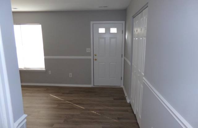 387 LOGAN DRIVE Gallery 2