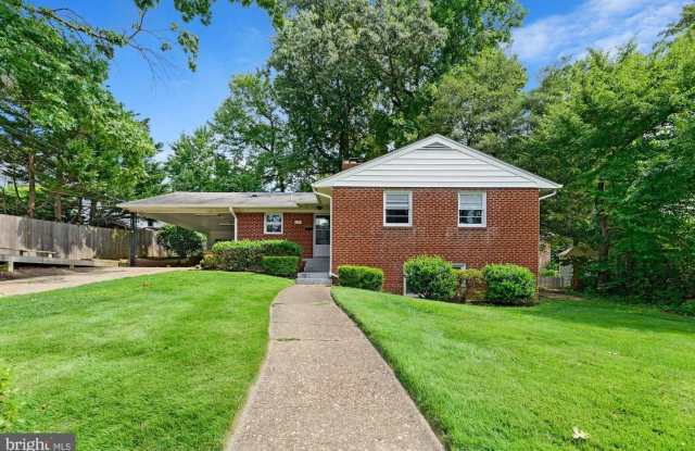 3613 N KENSINGTON ST photos photos
