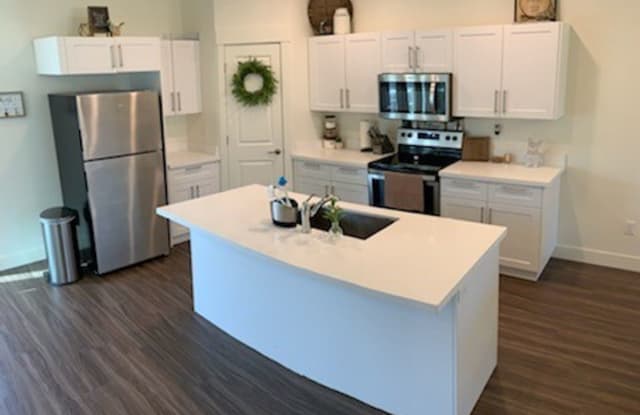 1018 W 1950 S - 1018 W 1950 S, Orem, UT 84058