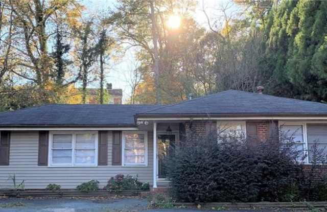 317 W Wieuca Road NE - 317 West Wieuca Road Northeast, Atlanta, GA 30342