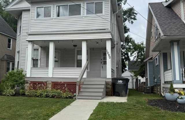 1290 Hall Avenue unit: Up photos photos