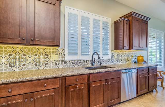 13142 W LONE TREE Trail Gallery 4