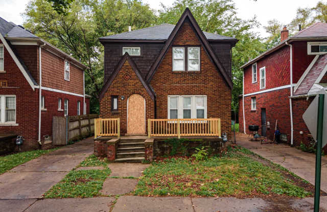 $1300 - Fully Renovated 3 Bed 1 Bath - 8111 Carlin Street, Detroit, MI 48228