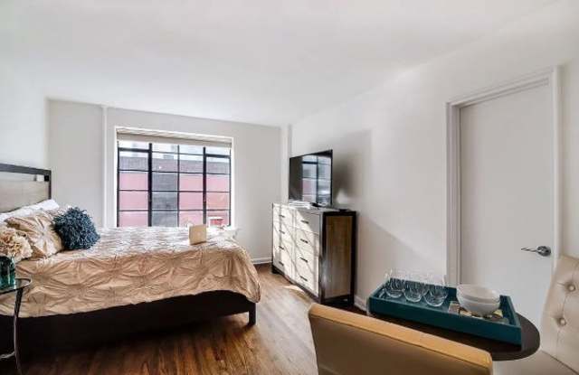 31 West 8th Street photos photos
