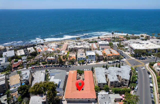 Beautiful 2 Bedroom in La Jolla Village with Parking! photos photos