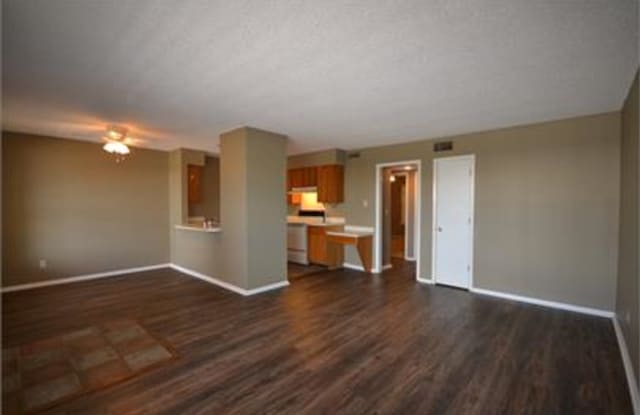 1500 W. Nettleship St. - 9 - 1500 West Nettleship Street, Fayetteville, AR 72701