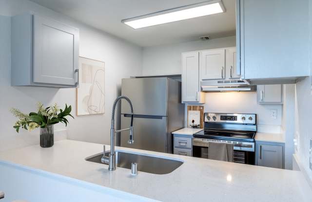 The Lodge at Madrona Gallery 2