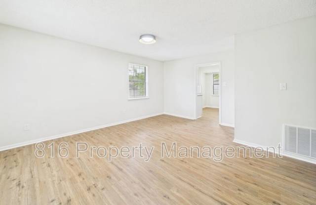 219 S High St photos photos