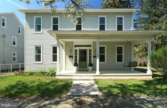 737 N ALLEGHENY STREET photos photos