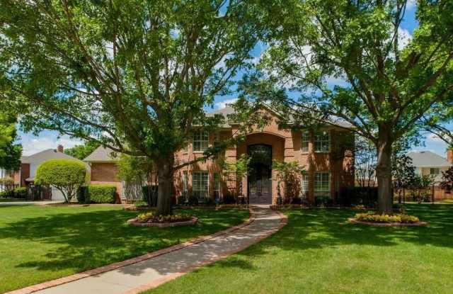 303 Chestnut Cove Circle - 303 Chestnut Cove Circle, Southlake, TX 76092