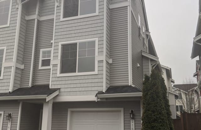 216 126th St SE B - 216 126th Street Southeast, Snohomish County, WA 98208