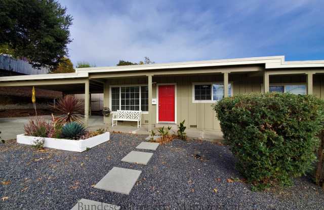 104 Kent Street Petaluma, CA 94952 photos photos