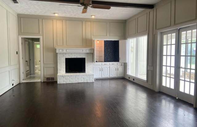 1604 Wagonwheel Drive Gallery 4
