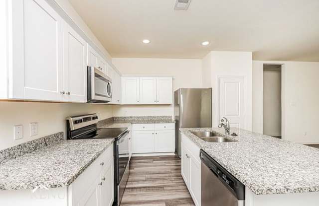 6638 Charleston Drive Gallery 3
