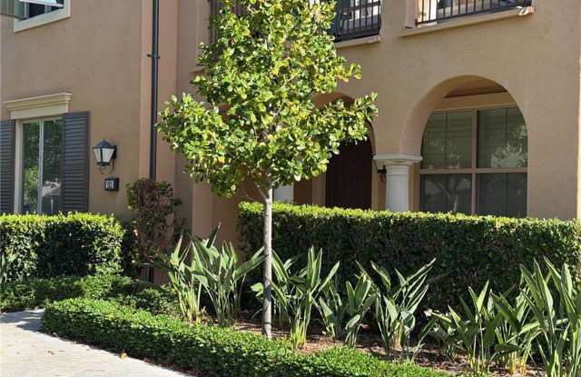 151 Bishop Landing Gallery 1