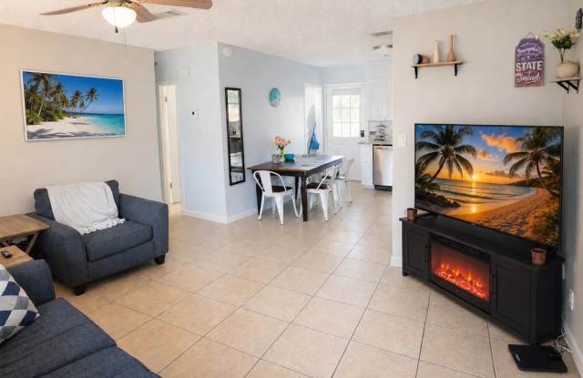 4971 Yacht Harbor Dr Gallery 2
