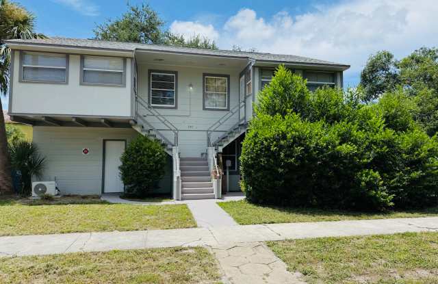 330 21st Street North - 1 photos photos