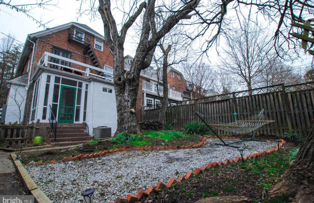 3433 GUILFORD TERRACE Gallery 2