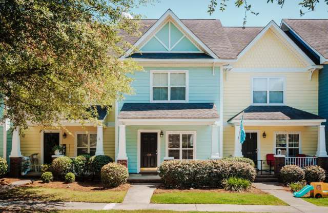Move-In Ready  Updated Hampton Forest Townhouse - 104 Hampton Forest Drive, Columbia, SC 29209