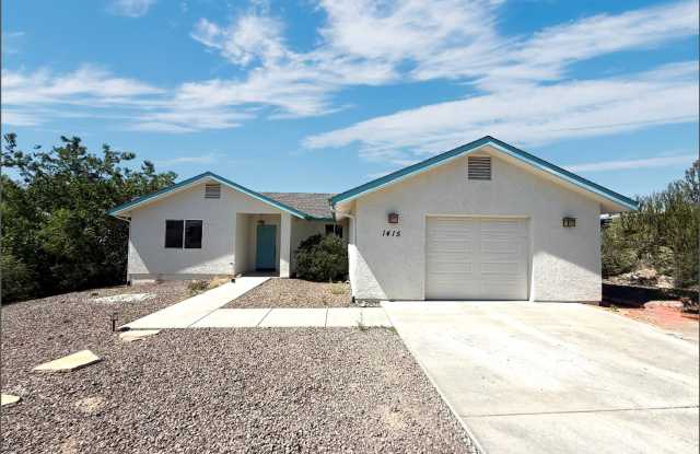 Nice home near Willow Lake Gallery 3
