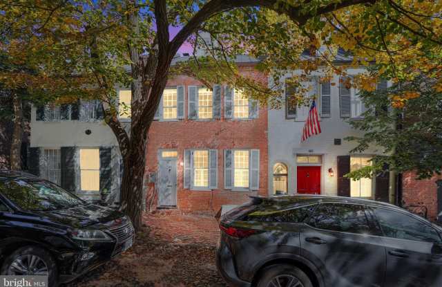 105 PRINCE Street Gallery 2