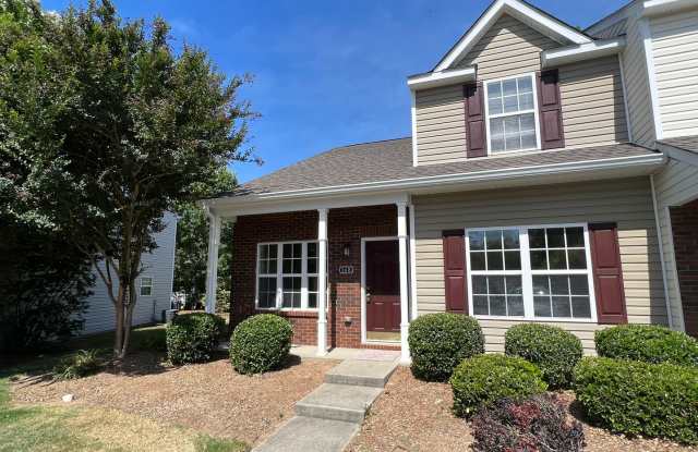 Exclusively Offered by Muse Realty, LLC photos photos