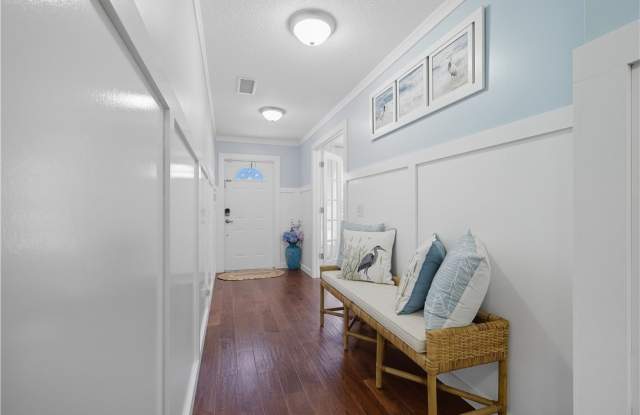 676 Royal Palm Place Gallery 2