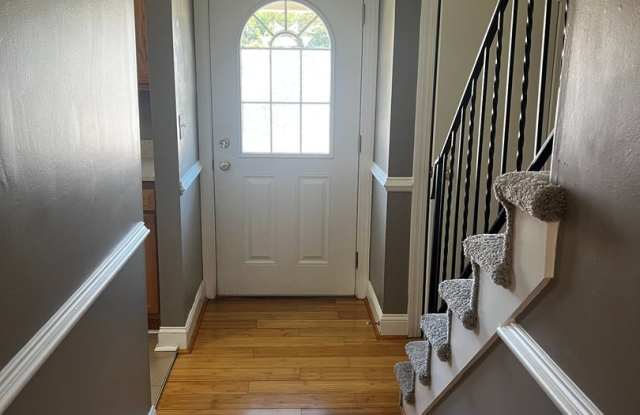 Townhome For Rent in Downtown Frederick Gallery 2