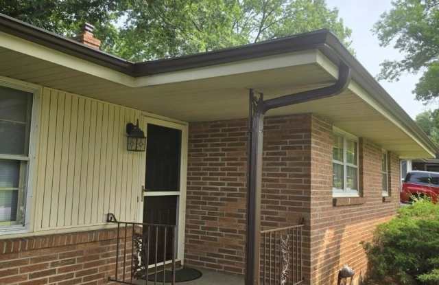 1127 Prestwick Parkway Gallery 1