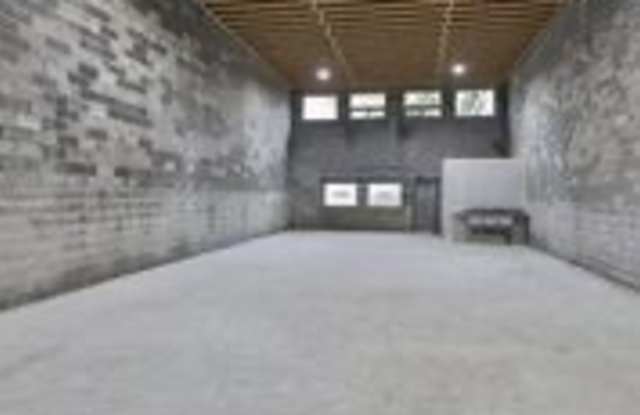260 E Phil Ellena Street Gallery 3