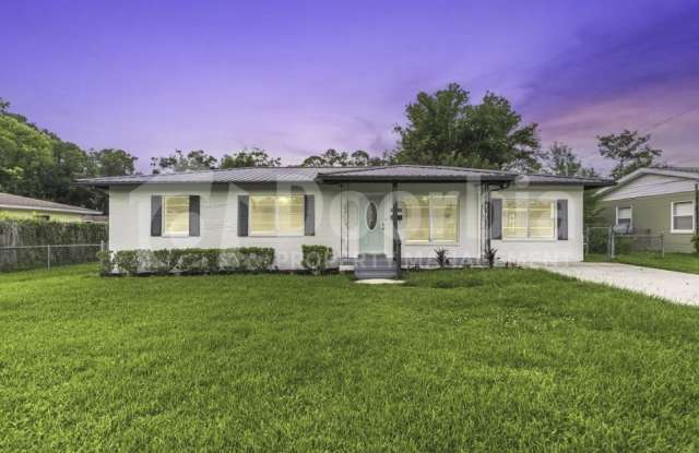 5363 Glenwood Ave photos photos