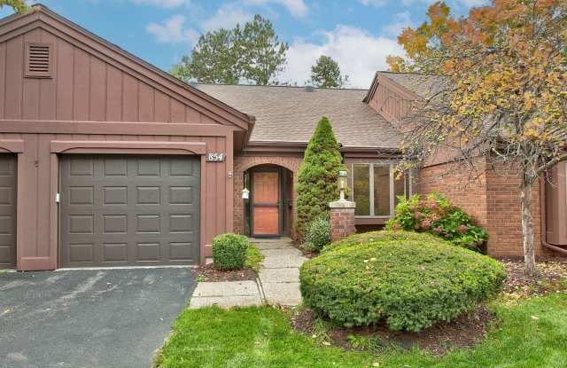 2 Bedroom Condo On Holland's South Side photos photos 2 Bedroom Condo On Holland's South Side photos photos