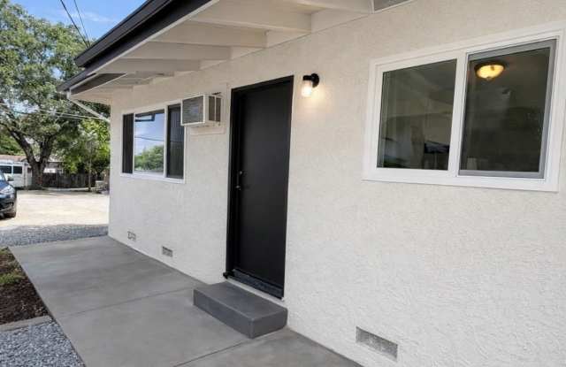 11752 Jones St photos photos