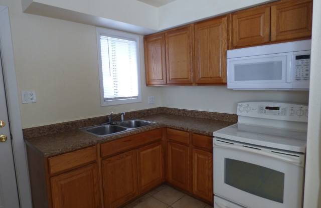 2255 S. Hazel Ct. Gallery 4