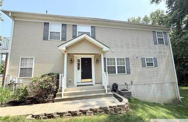 256 Fountayne Lane photos photos