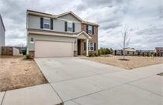 Beautiful 4bd 2.5ba home with Community Amenities photos photos