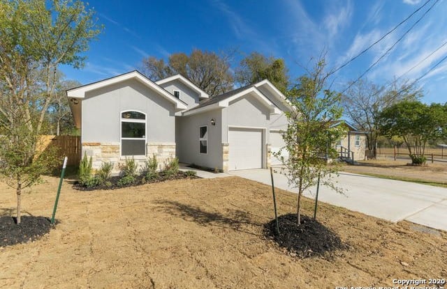 651 CORLISS - 651 Corliss Street, San Antonio, TX 78220