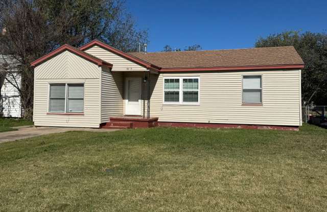 1605 NW Williams- AVAILABLE NOW! photos photos