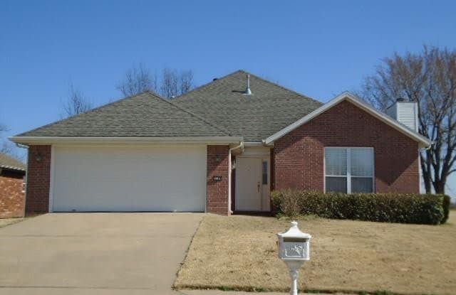 5119  S 60th  PL - 5119 South 60th Place, Rogers, AR 72758