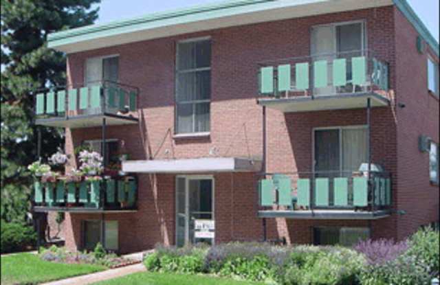 2511 S University Blvd photos photos