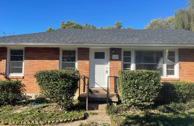 Newly renovated home with 4 bedrooms! Must see! Gallery 1