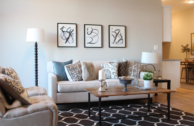 600 North Ave-Unit 302 - 600 North Ave, Wakefield, MA 01880