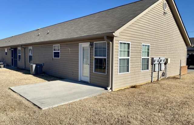 504 Cedar Creek Drive Gallery 3