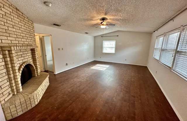 4418 Fairgate Dr Gallery 4