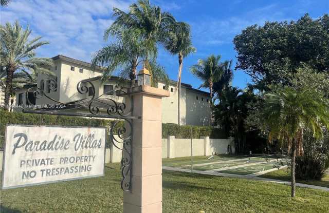 501 Blue Heron Dr - 501 Blue Heron Drive, Hallandale Beach, FL 33009