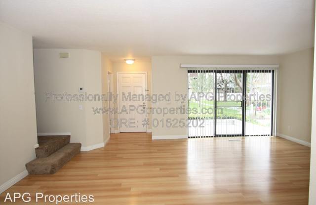 116 S Seneca Cir #8 Gallery 3