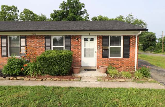 1800 Chatsworth Drive photos photos